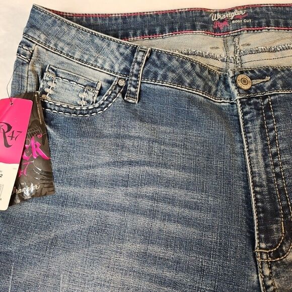 NWT Wrangler Rock 47 Womens Jeans WJX15DM 35x32 *39x33 Cowgirl Bootcut High Rise - Picture 6 of 16